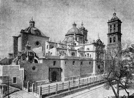 Пуэбла. Собор, 1555—1649 гг., Ф. Бесерра. Общий вид